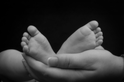 Hriyaan_Lessons_Baby_Feet